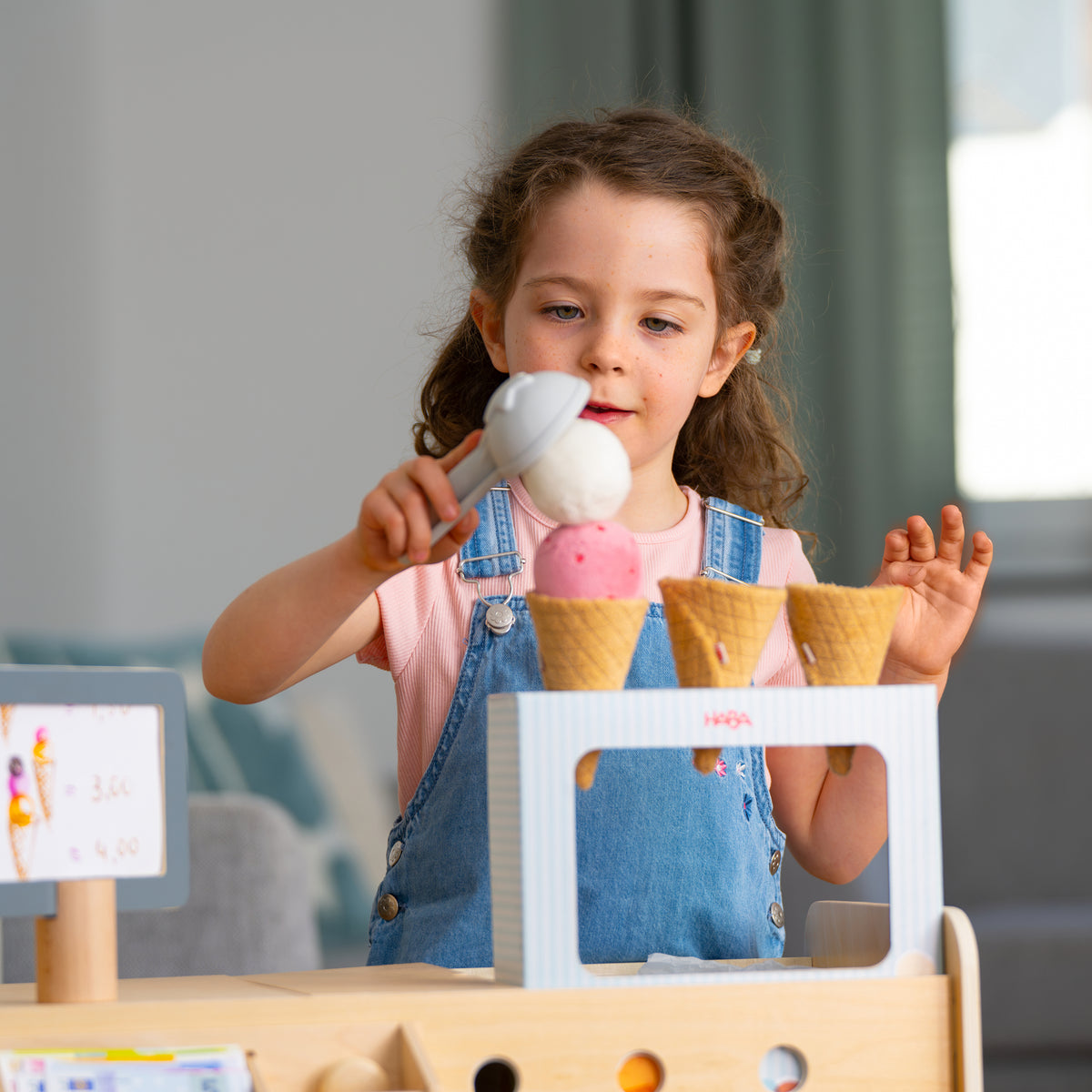Creative Play Ice Cream Shop